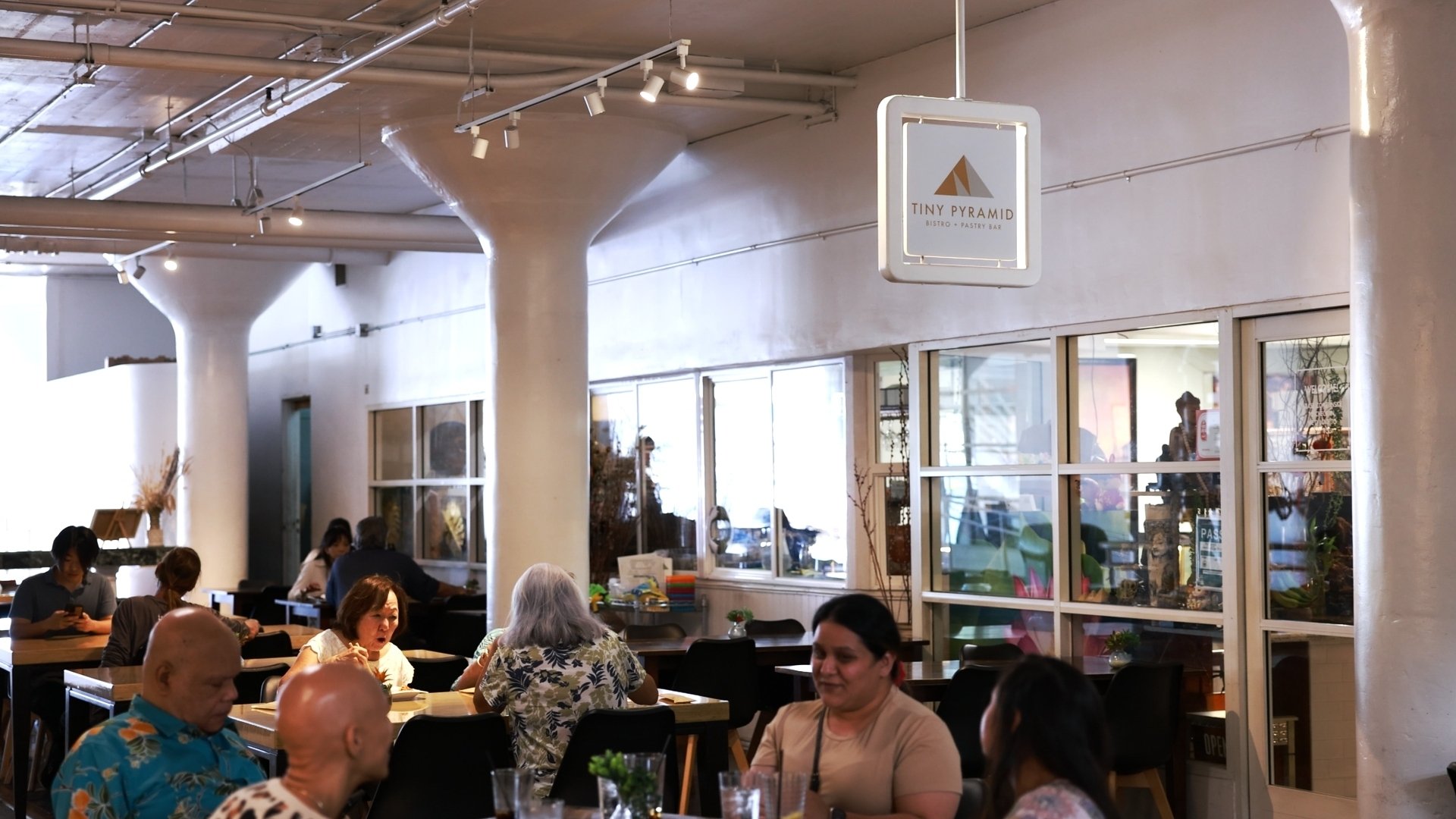 Tiny Pyramid Na Lama Kukui Nimitz